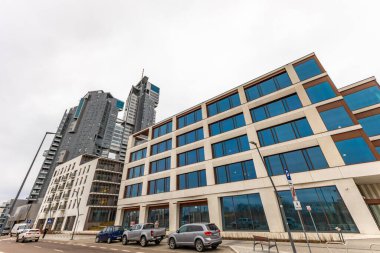 Gdynia / Polonya - Düzenbaz 31. 2024 Gdynia 'da yeni yapılmış apartmanlar