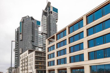 Gdynia / Polonya - Düzenbaz 31. 2024 Gdynia 'da yeni yapılmış apartmanlar