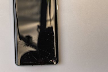 Hasarlı cep telefonu görüntüsü, kırılmış telefon dijitalleştiricisi, 