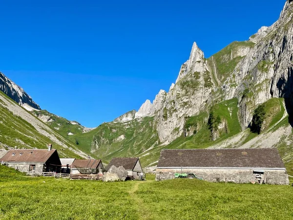スイスのアッペンツェルにあるファエレンアルプのパノラマビュー 高品質の写真 — ストック写真