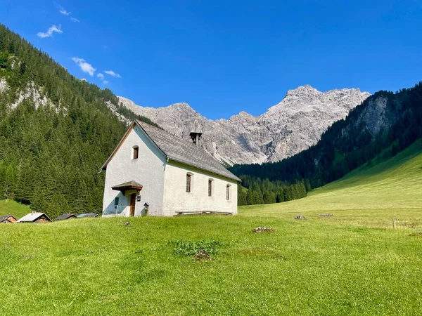 Kaplica Sankt Rochus Nenzinger Himmel Vorarlberg Austria Wysokiej Jakości Zdjęcie — Zdjęcie stockowe