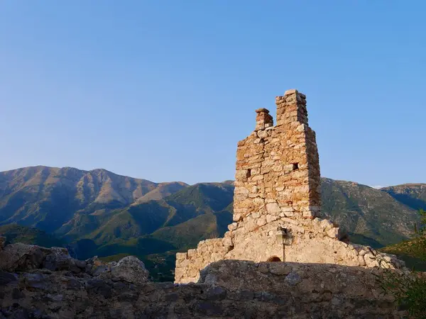 Eski Himare kalesi gün batımında, Arnavutluk. Yüksek kalite fotoğraf