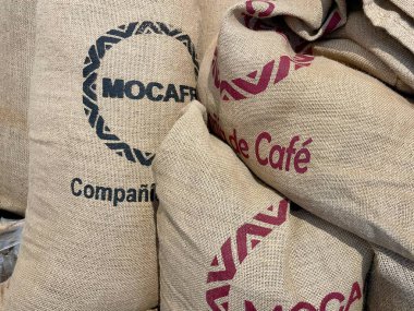  Mocafe, Filandia, Kolombiya 'da kahve çuvalı, 21.07.24. Yüksek kalite fotoğraf