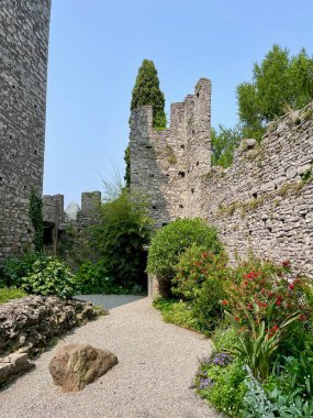 Castello di Vezio, Varenna, Como Gölü, İtalya, 6.09.2025. Yüksek kalite Castello di Vezio, Varenna, Como Gölü, İtalya, 6.09.2025.