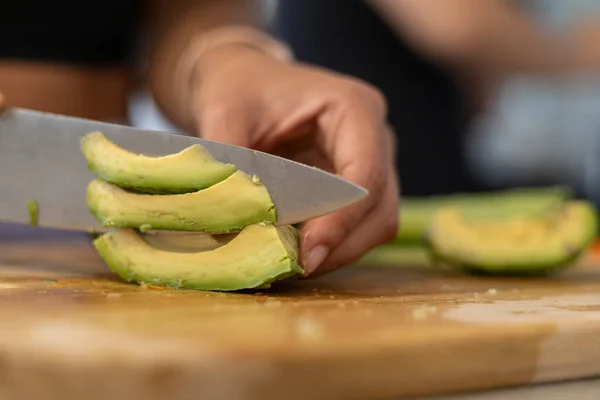 Women eat avocado to reduce bad cholesterol levels in the blood and increase good cholesterol
