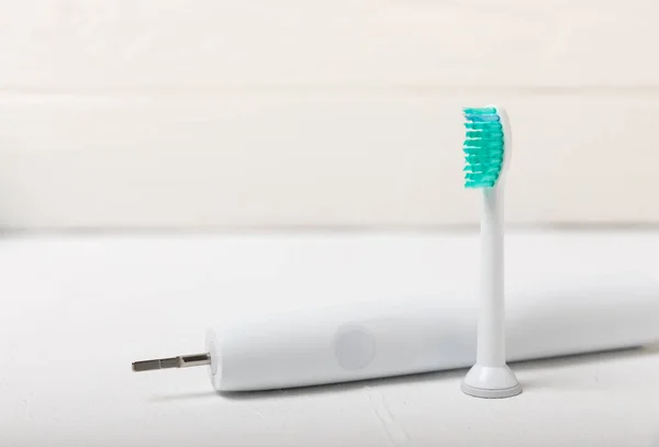 Electronic Ultrasonic Toothbrush White Table Smart Electric Toothbrush Items Dental — Stock Photo, Image