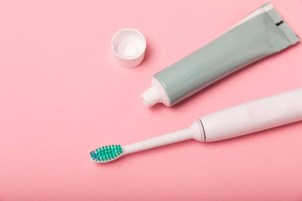 Cepillo Dientes Eléctrico Inteligente Pasta Dental Tecnologías Modernas Para Salud — Foto de Stock