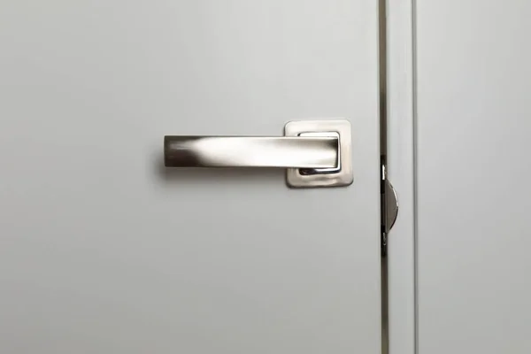 Fechar Fechaduras Porta Para Proteção Confiável Porta Apartamento Maçaneta Porta — Fotografia de Stock