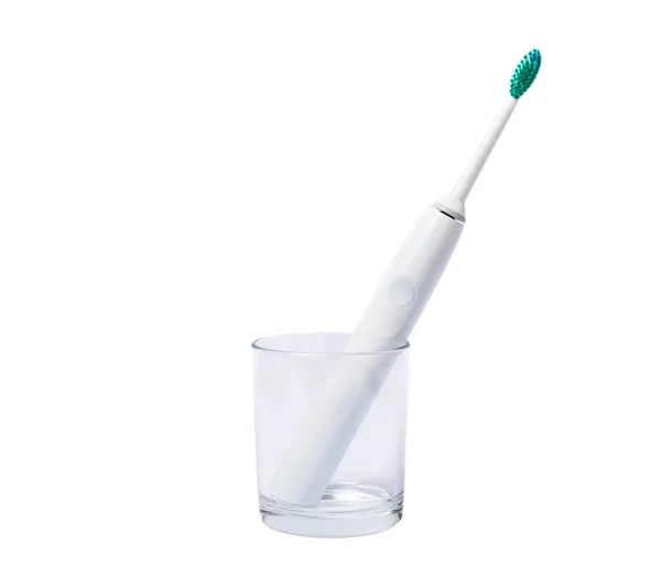 歯ブラシは白い背景に隔離されています 平置きだ 口腔衛生 口腔ケアキット 歯医者の概念 テキスト用の場所 コピーする場所 — ストック写真
