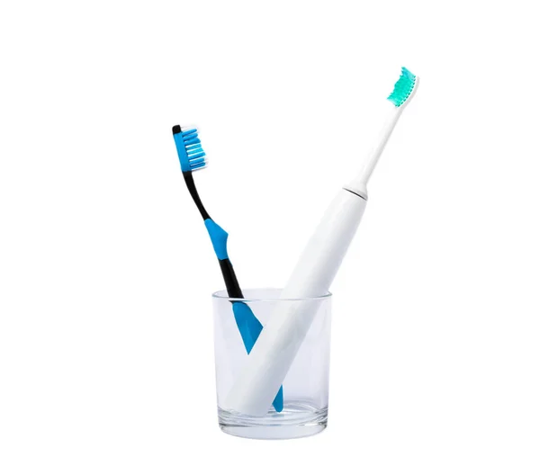 歯ブラシは白い背景に隔離されています 平置きだ 口腔衛生 口腔ケアキット 歯医者の概念 テキスト用の場所 コピーする場所 — ストック写真