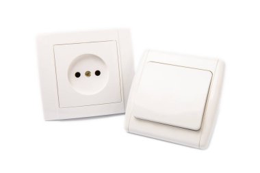 Duvar Işığı Anahtarı ve soket beyaz arka planda izole edilmiş. Elektrikçi kavramı.