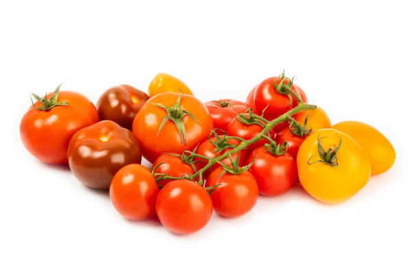 Diverse Kleurrijke Tomaten Geïsoleerd Witte Achtergrond Verse Gele Rode Zwarte — Stockfoto