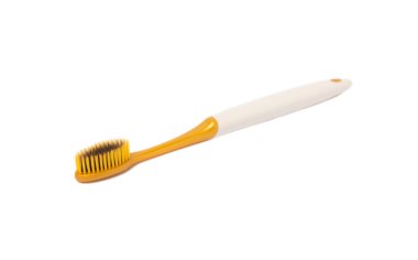 Diş fırçası beyaz arka planda izole edilmiş. Diş plağı ve bakterilerin önlenmesi. Ağız bakımı. Dişçi konsepti. Taze nefes..