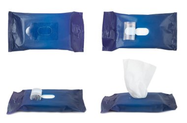 Beyaz arka planda izole edilmiş ıslak mendil paketi. Açık bir el ve vücut mendili paketi. Modelleme. Temiz bir paket ıslak mendil. Mesaj için yer. Tasarım