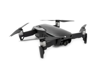 İnsansız hava aracı beyaz arka planda izole edildi. Beyaz arka planda modern FPV insansız hava aracı. Dron kuadkopteri. Hava aracı telsiz kontrolünde. Yarış, film ve eğlence için drone.