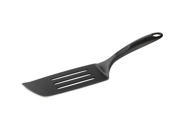 Mutfak aletleri. Mutfak aletleri beyaz arka planda izole edildi. Pankart tasarımı. Mutfak aletleri. Yemek hazırlama aletleri. Patalolar, et maşaları ve kaşıklar..