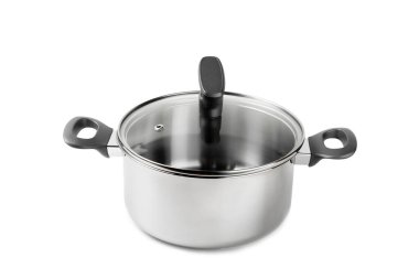 Paslanmaz çelik tencere beyaz arka planda izole edilmiş. Modern tencere. Mutfak aletleri. Pişirme tavası. Yemek pişirme konsepti. Model