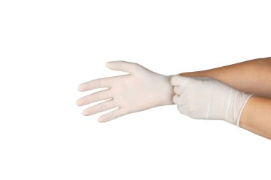 Beyaz arka planda izole edilmiş tıbbi nitril eldivenler. Cerrahi lateks eldivenler. Lastik eldiven üretimi. Doktor ya da hemşire koruyucu eldiven takıyor. Tıp konsepti. Kısırlık, koruma.