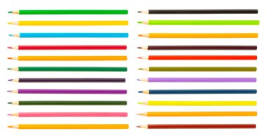 Beyaz arkaplanda izole edilmiş renkli kalemler. Boyama için ekipman. Yaratıcılık için kırtasiye malzemesi. Okula dönüyorum. Flatlay. Çocukların Yaratıcılığı ve Eğitimi. Gökkuşağı.