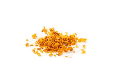 Beyaz arka planda izole edilmiş kızarmış soğan. Kızarmış soğan. Bulaşık çeşnisi. Baharatlar. Salata sosu. Mesaj için yer var. Boşluğu kopyala