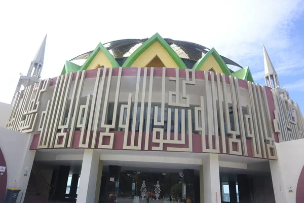 Flytande Moské Pare Pare City Indonesien Moskén Med Intressant Arkitektur — Stockfoto