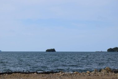 Papua, Endonezya 'nın güzel doğası. Endonezya 'nın en kuzeyindeki vilayet. Deniz, sahil ve orman.