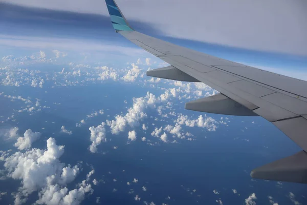Джакарта Індонезія Грудня 2022 Року Крила Літака Видно Вікна Незабаром — стокове фото