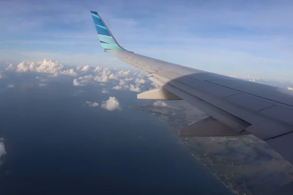 Jakarta Indonesië December 2022 Vleugels Van Het Vliegtuig Zijn Zichtbaar — Stockfoto