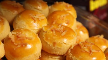 Nastar Pastası çok ilginç görünüyor ve tadı çok tatlı.. 