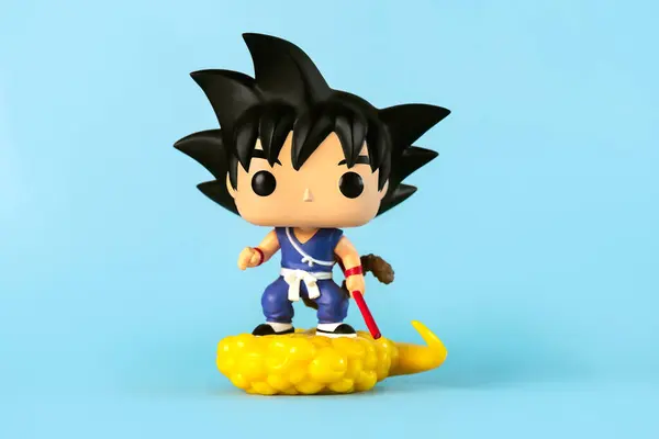 Funko Pop Виниловая Фигурка Son Goku Flying Nimbus Персонажа Манги Стоковое Изображение