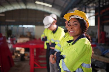 Üretim fabrikası ve üretim mühendisliği için endüstriyel otomatik robot makinesi 