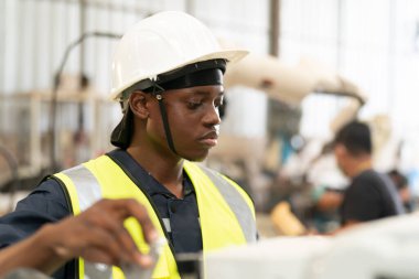 Üretim fabrikası ve üretim mühendisliği için endüstriyel otomatik robot makinesi