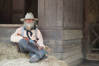 Texas Ranch, Western 'de tabancalı vahşi bir kovboy. Silahlı son sınıf öğrencisi, vahşi batı yaşam tarzı.