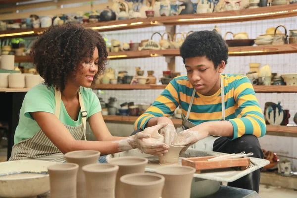 Young Afro Girl Boy Pottery Workshop Business Owner — Stock Photo, Image