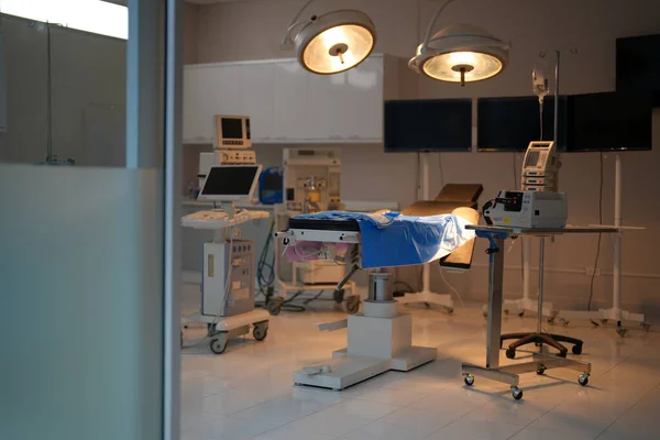 Cirurgiões Que Trabalham Dentro Sala Cirurgia — Fotografia de Stock