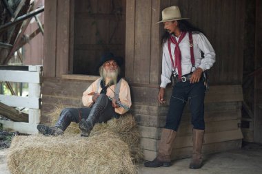 Texas çiftliğinde vahşi kovboylar, batı, vahşi batı yaşam tarzı