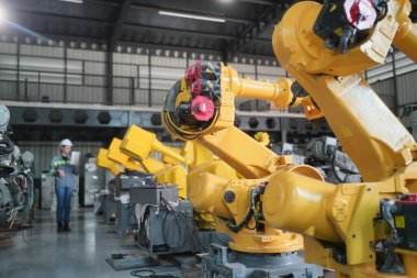 Robotik Silah Mühendisi Yapay Zeka, Programlama Geliştirme Teknolojisi yazılımı ile cihazları kontrol et