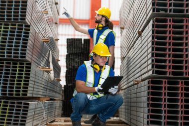 Profesyonel mühendisler, kalite eğitimi, depoda bakım. Fabrika işletmecileri için atölye çalışması, makine mühendisliği ekibi üretimi