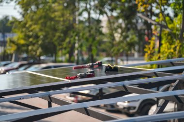 Şehirdeki güneş sistemi