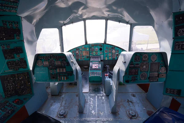 Cockpit Trenér Transportního Letadla Volant Palubní Desky Dvě Sedadla — Stock fotografie