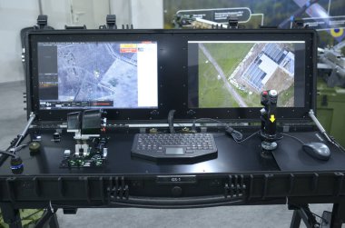 İnsansız hava aracı için kontrol paneli hazır. Silah ve Güvenlik Sergisi. 15 Haziran 2021. Kyiv, Ukrayna