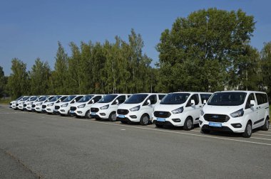 Ford 'un yaptığı servis arabaları. Bu tip araçlar Ukrayna özel kuvvetleri olan KORD birimleri tarafından kullanılmaktadır. 5 Eylül 2018. Kiev, Ukrayna