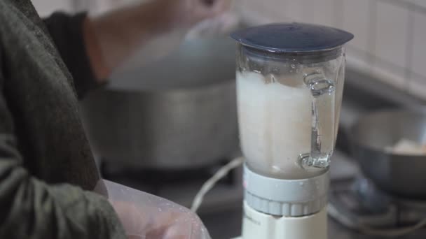 Woman Stirring Konjac Potatoes Mixer — 비디오