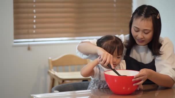 Parent Child Cook — Vídeo de Stock