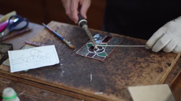 Woman Making Stained Glass Work — Vídeo de stock