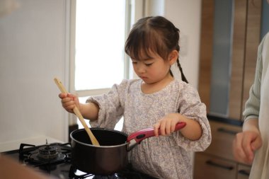 Ebeveyn ve çocuk yemekleri.