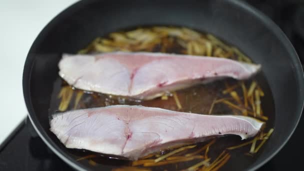 How Make Simmered Yellowtail — Stock Video