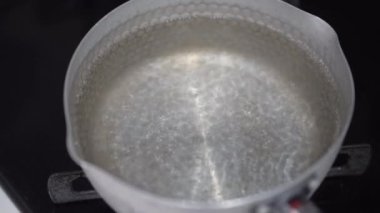 Su nasıl kaynıyor?