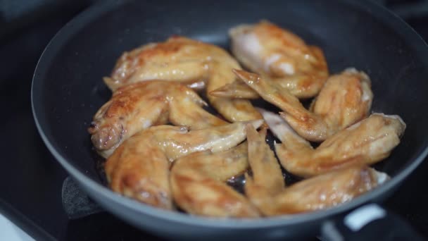How Make Teriyaki Chicken Wings — Stock Video