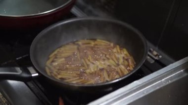 Nasıl tereyağı tsukudani yapılır?